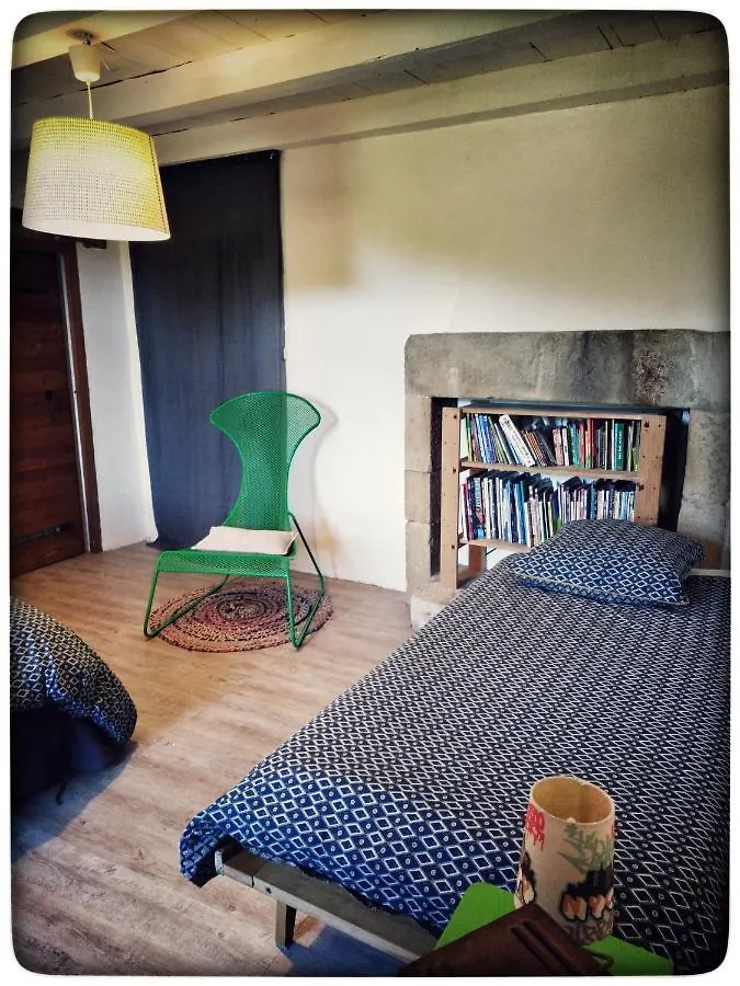Holiday home Oracines Du Calme Maison Helianthy Sanilhac