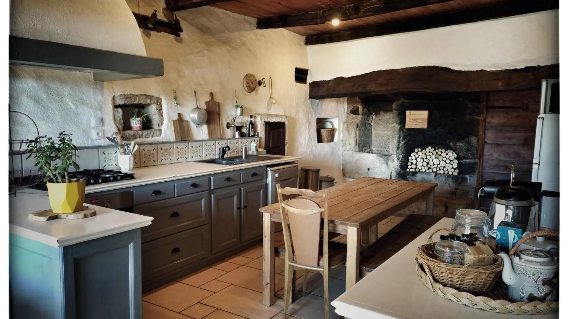 Holiday home Oracines Du Calme Maison Helianthy Sanilhac  France